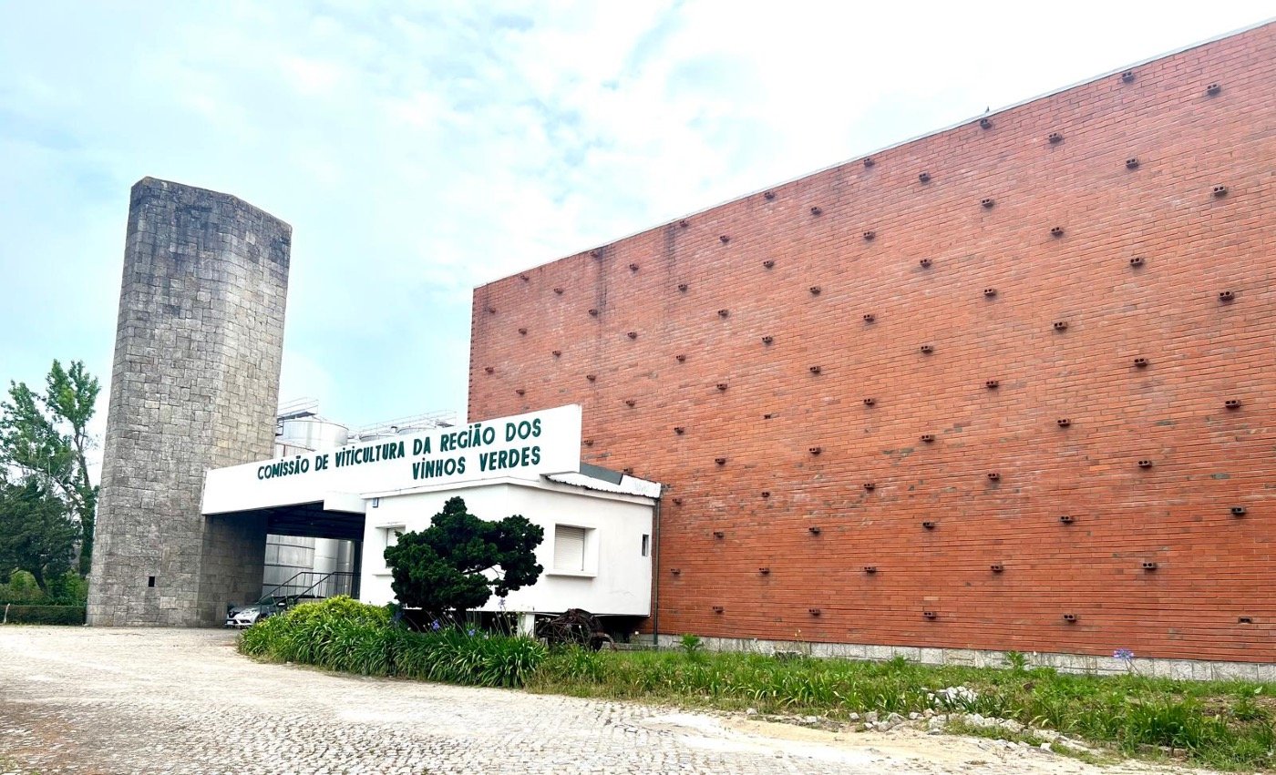 Altera&ccedil;&atilde;o do local para levantamento e entrega de selos de garantia &ndash; Novas instala&ccedil;&otilde;es a partir de 8 de Setembro