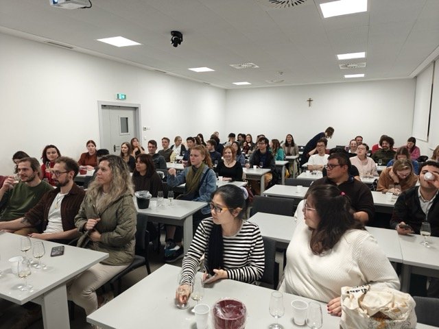 Vinhos Verdes marcam presen&ccedil;a no congresso internacional EFFoST
